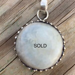 Natural Moonstone no enhancement